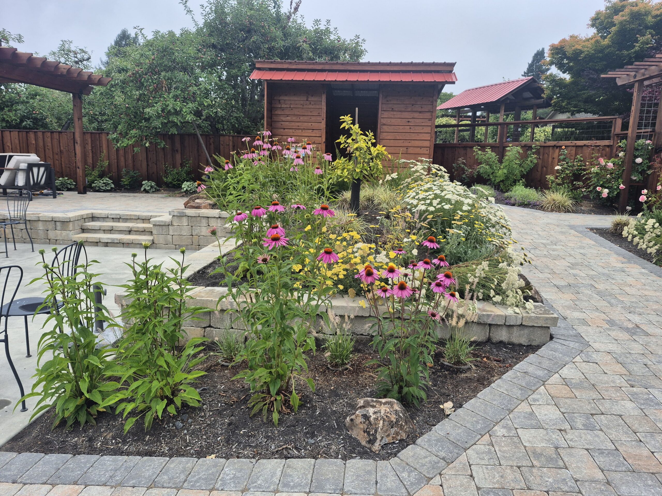 Landscape Maintenance by The Great Landscape in Windsor, CA
